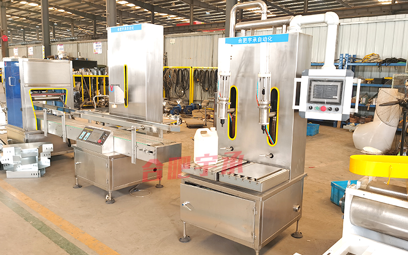 雙頭灌裝機(jī)2.jpg